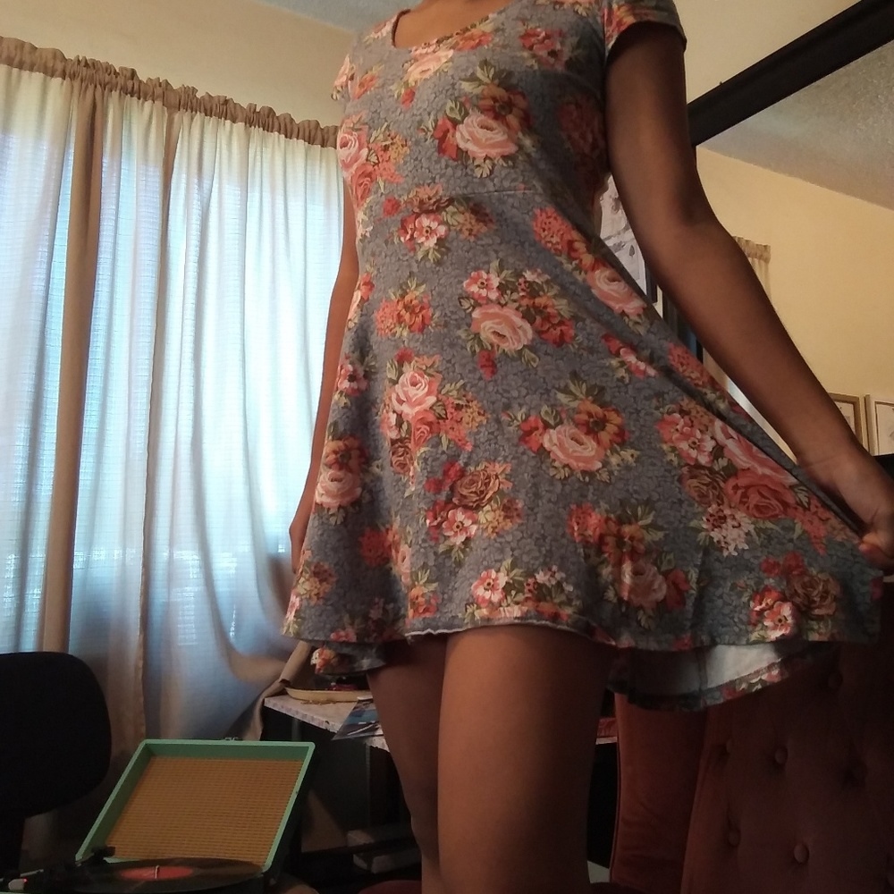 Cute flowered picnic dress
